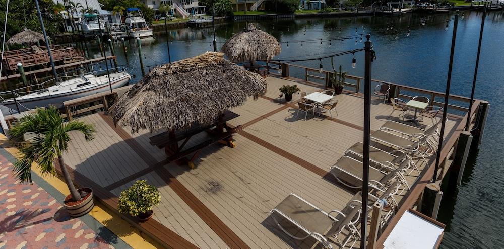Bay Palms Waterfront Resort - Hotel and Marina photo 89