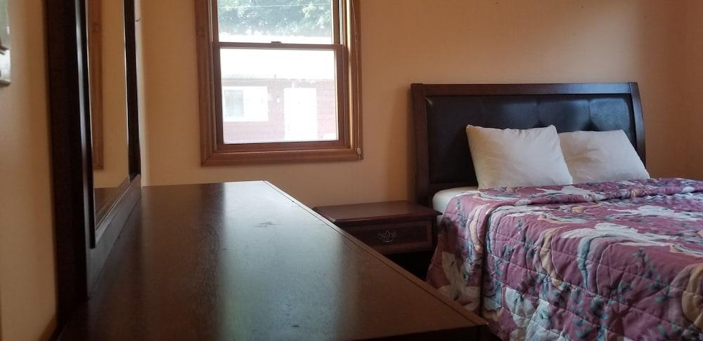 Red Ranch Motel photo 34