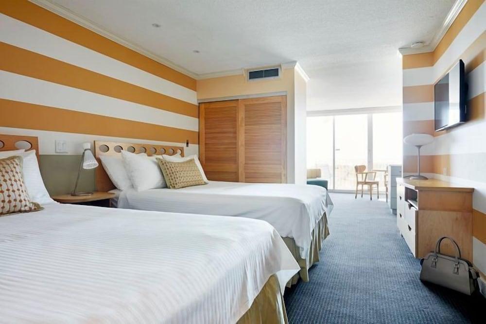 Oceanfront Pan American Hotel photo 9