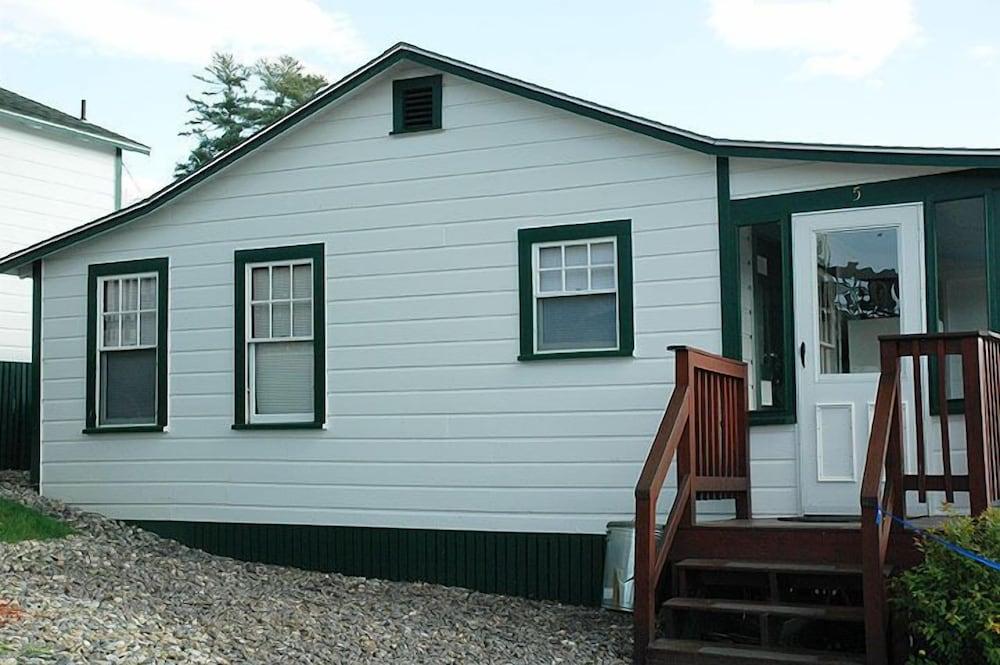 Channel Watefront Cottages photo 29