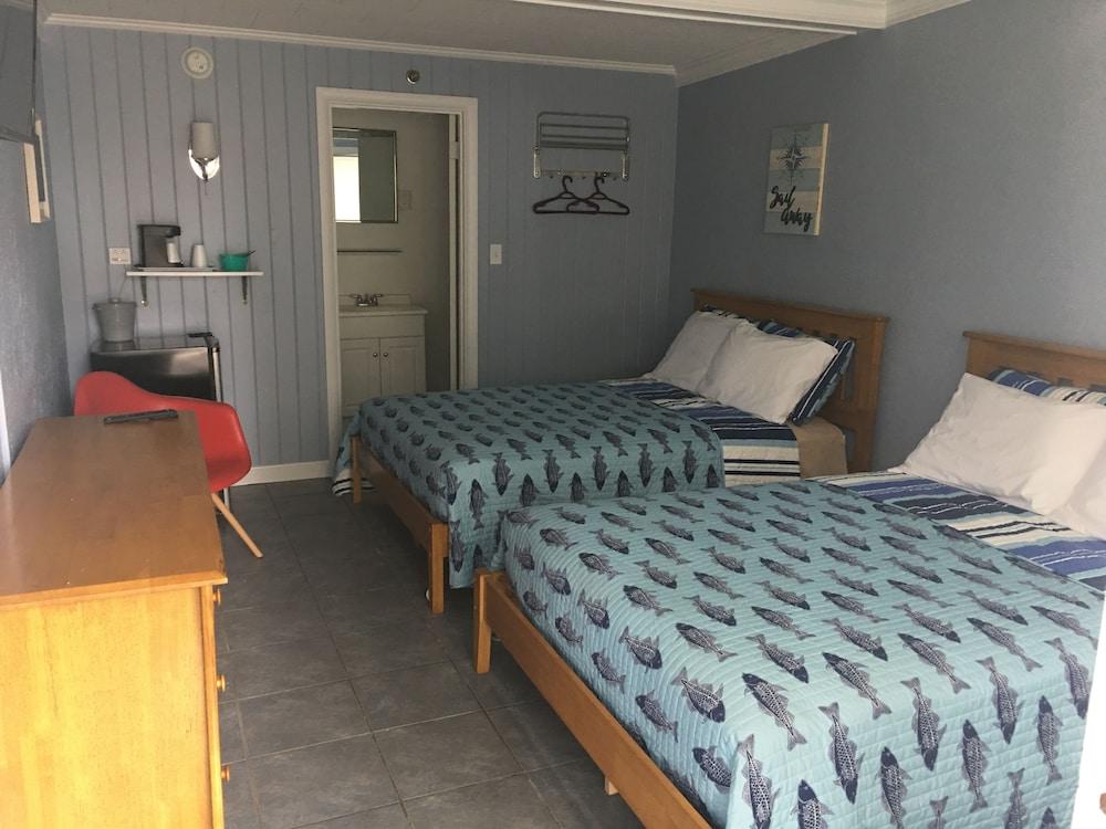 Seagrass Inn photo 28