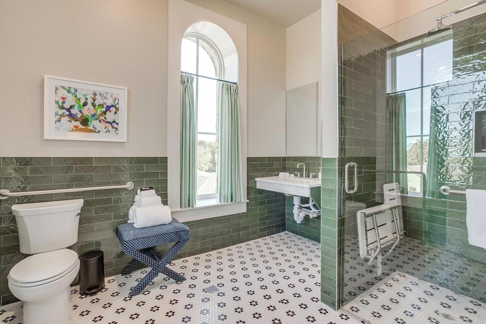 Nutt House Hotel photo 31