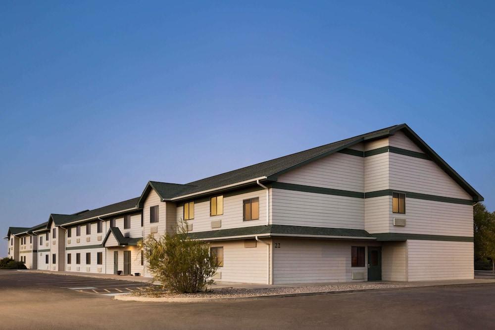 Travelodge by Wyndham Pecos photo 15