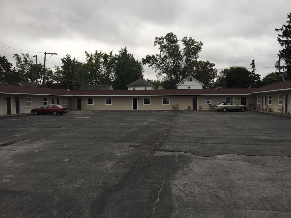 Double A Motel photo 62