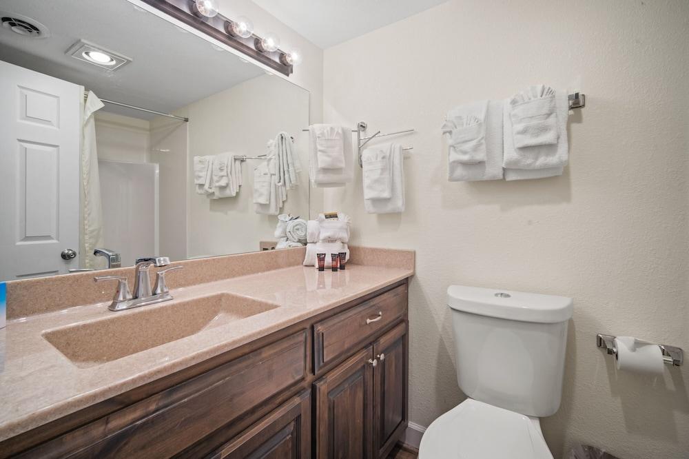 Table Rock Resorts at Kimberling photo 44