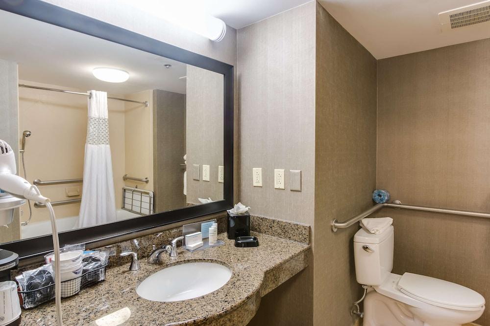 Hampton Inn & Suites Mt. Juliet photo 50