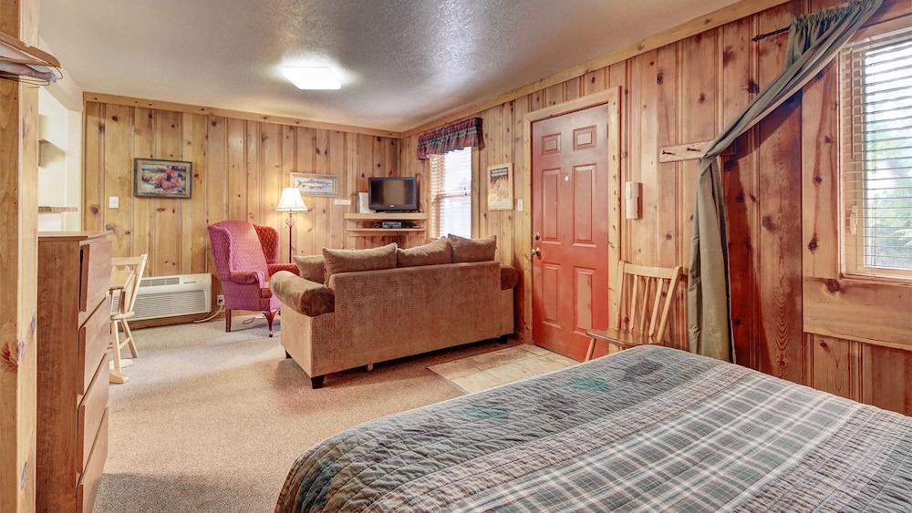 Eagle Fire Lodge & Cabins photo 56