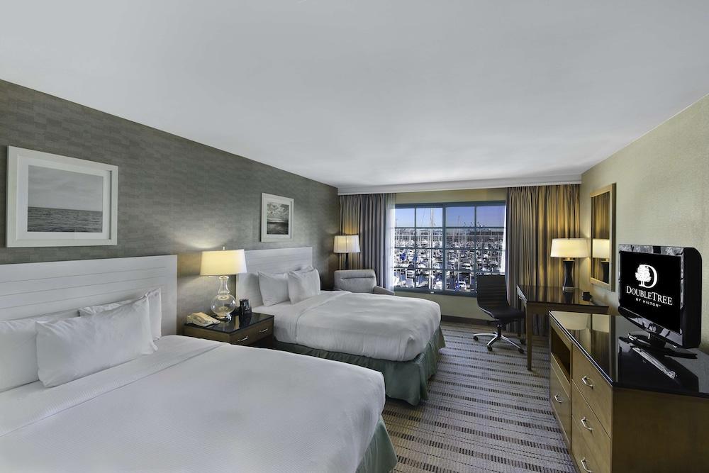 DoubleTree by Hilton San Pedro - Port of Los Angeles photo 14