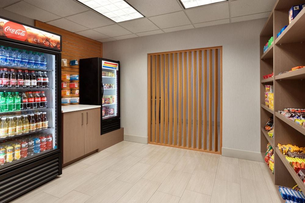 Holiday Inn Express Inn & Suites Searcy by IHG photo 47