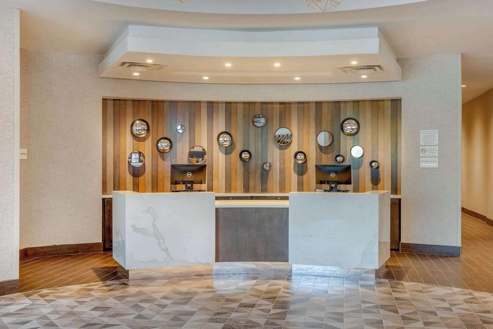 DoubleTree by Hilton Charleston Riverview photo 26