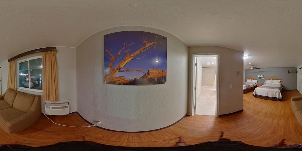 Buffalo Inn Canyon photo 3