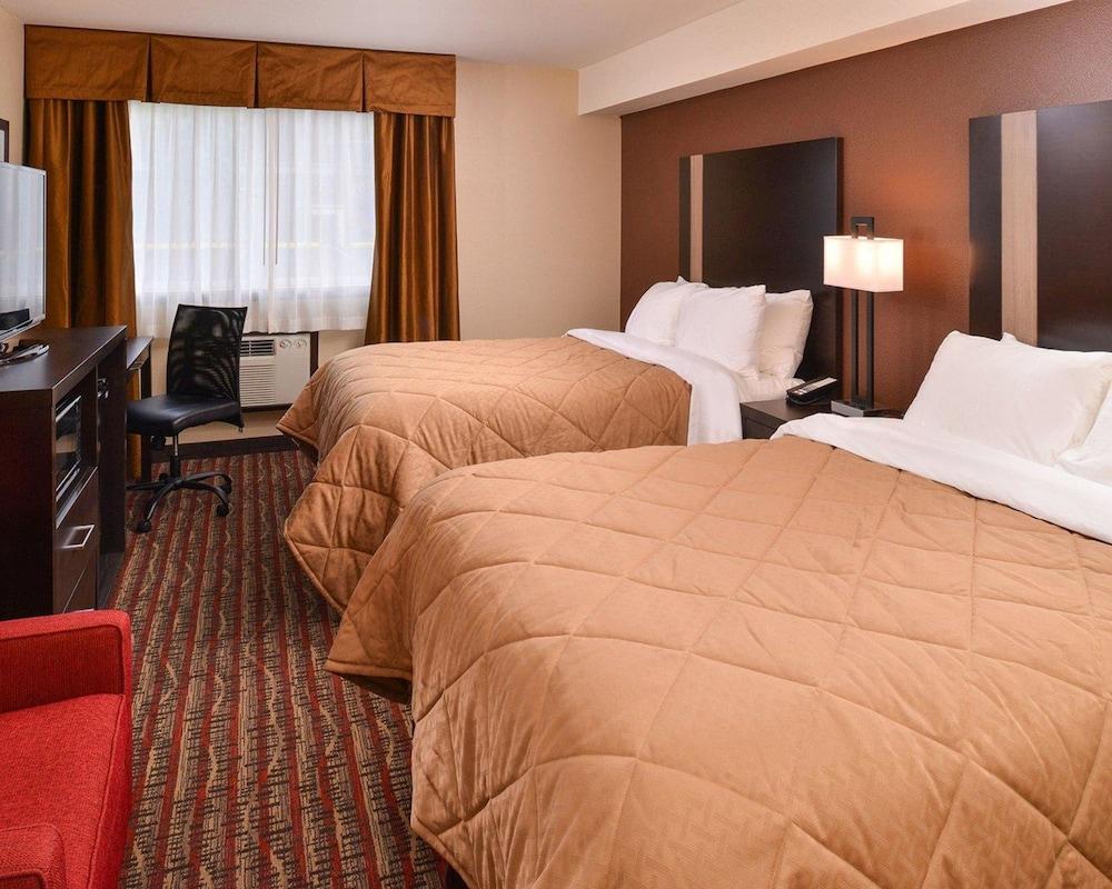 Quality Inn & Suites Tacoma - Seattle photo 6