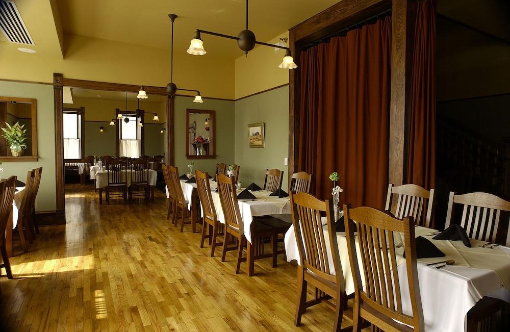 Midland Railroad Hotel photo 10