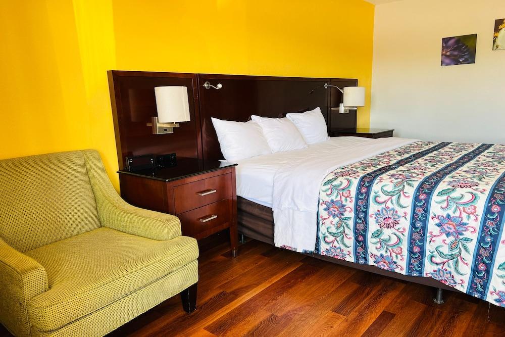 Cambridge Inn photo 5