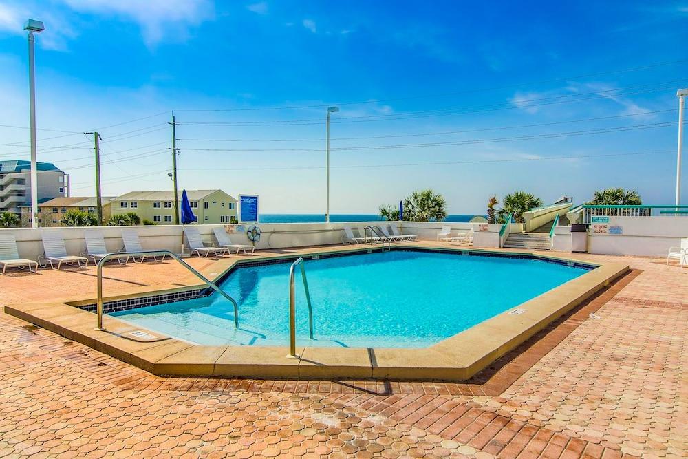 Surfside Resort photo 30
