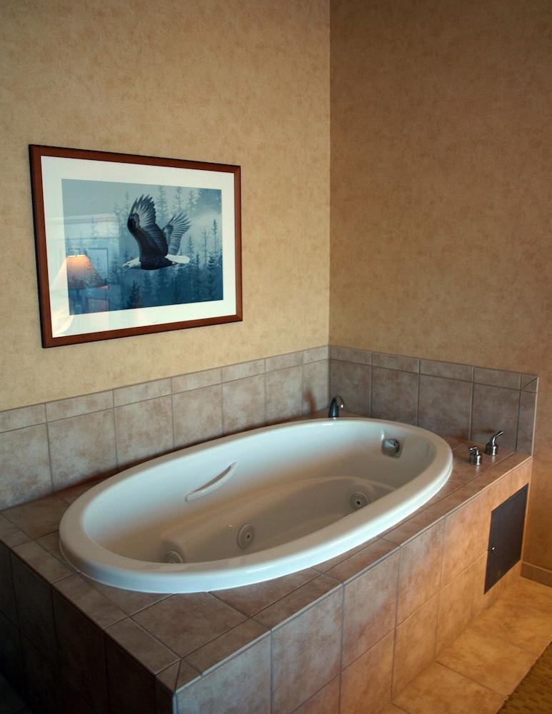 Diamond Mountain Casino Hotel photo 9