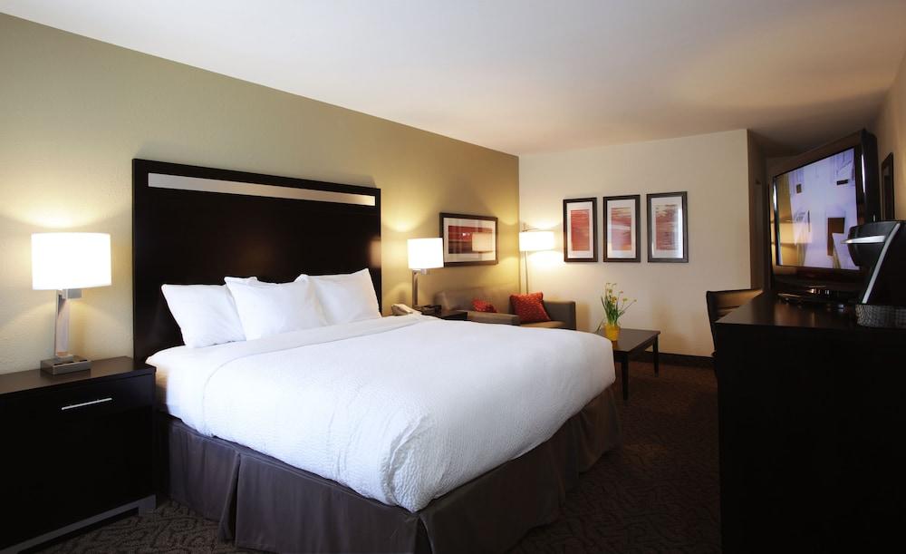 Carrollton Inn photo 14
