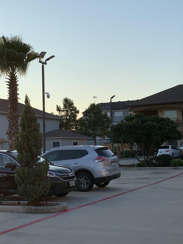 Downtowner Inns photo 3
