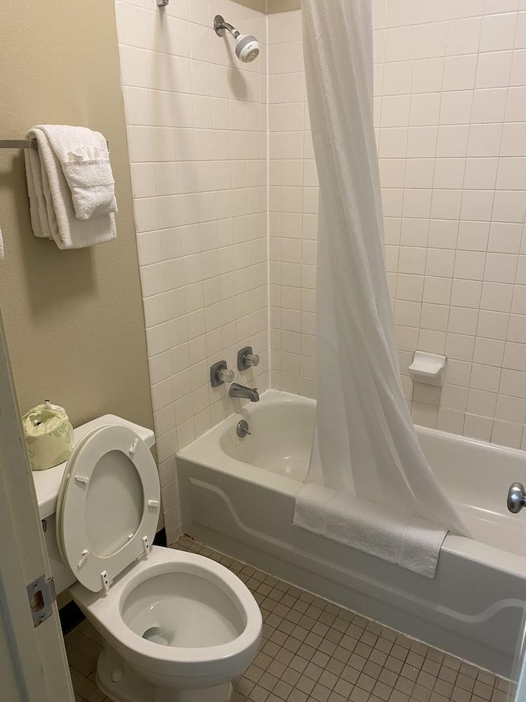 Rodeway Inn San Angelo South photo 27