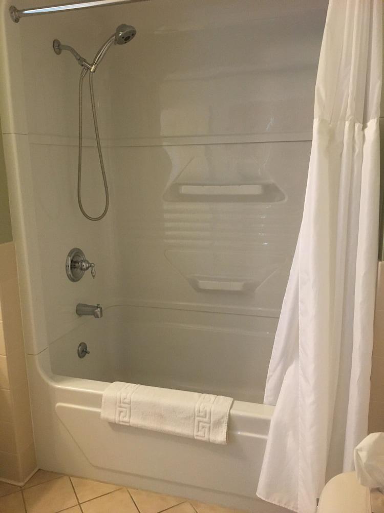 The Towne Motel photo 61