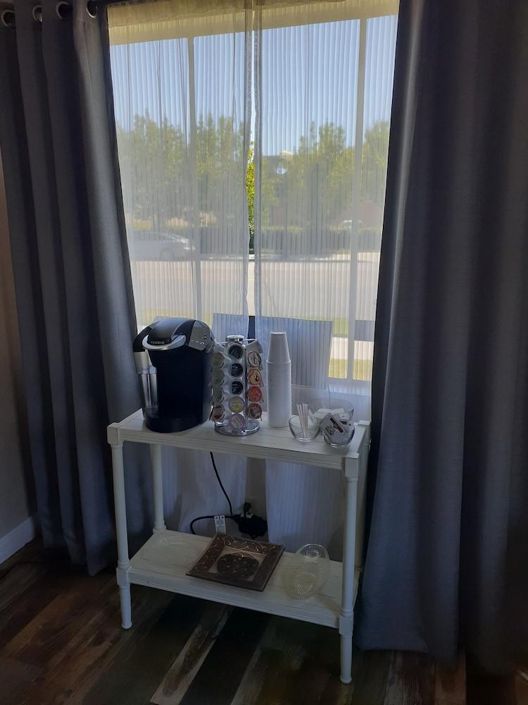 Melody Ranch Motel photo 39
