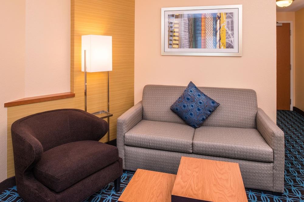 Fairfield Inn & Suites by Marriott San Antonio NE/ Schertz photo 10