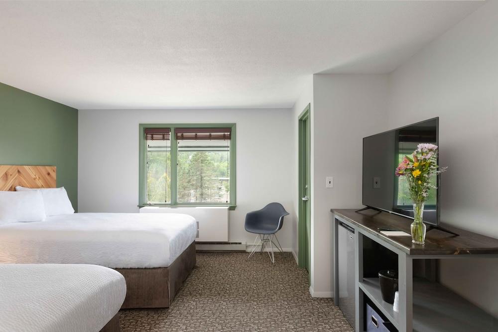 The Lodge at Mount Snow photo 28