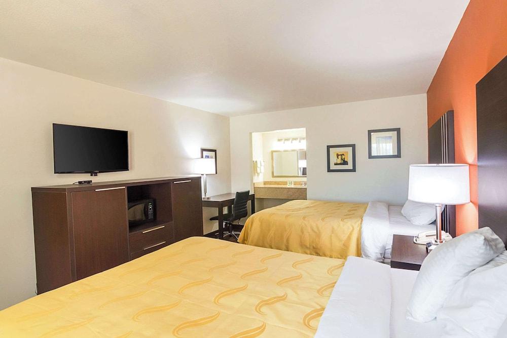 Quality Inn Amarillo East photo 13