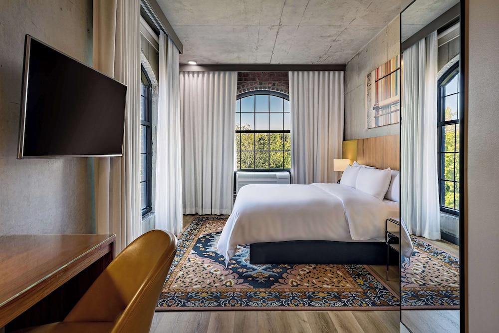 The Loom Hotel, Tapestry Collection by Hilton photo 27