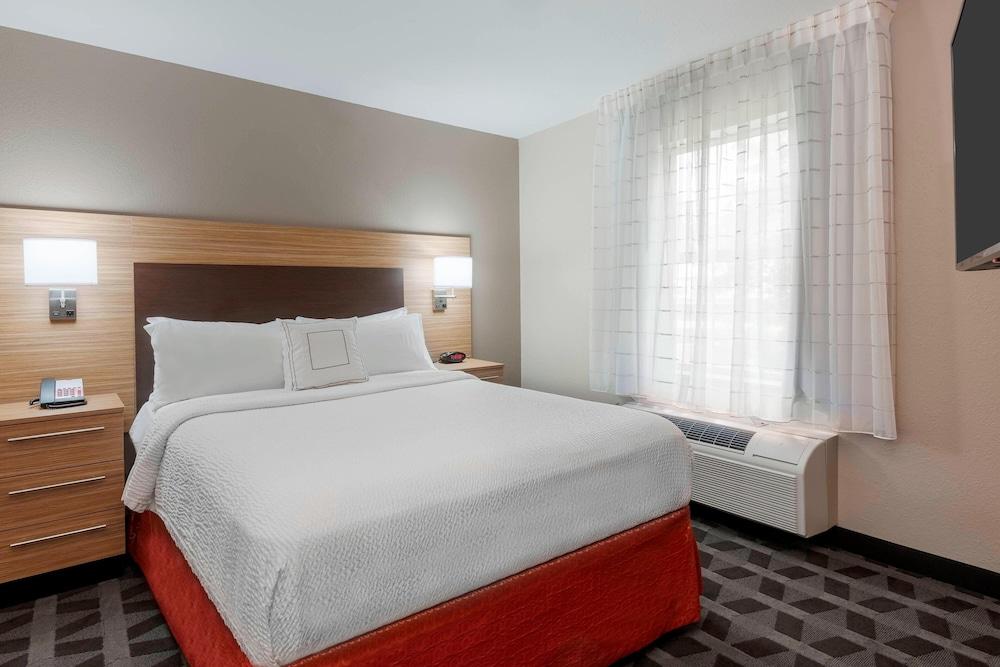 TownePlace Suites by Marriott Savannah Midtown photo 4