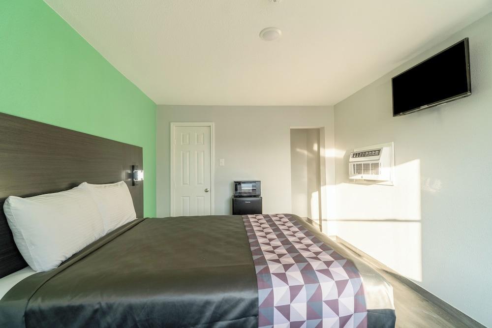 Royal Inn by OYO photo 56