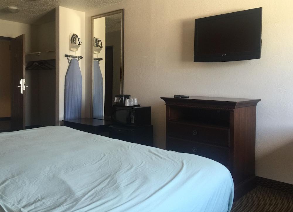 Motel 6 Marion, IL photo 8