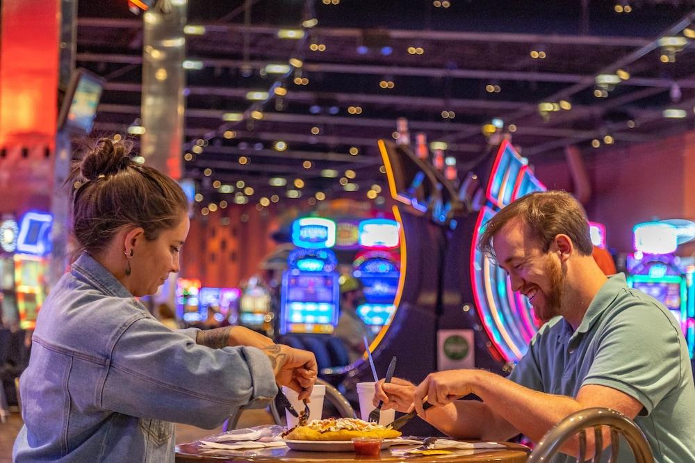 Wind River Hotel and Casino photo 25