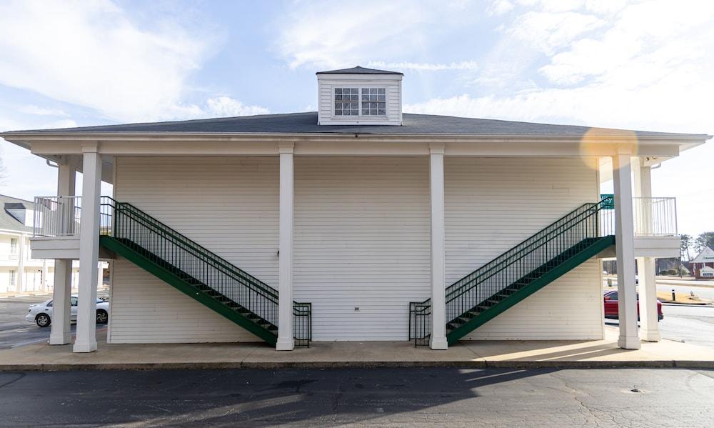 Quality Inn Carrollton Medical Center photo 39