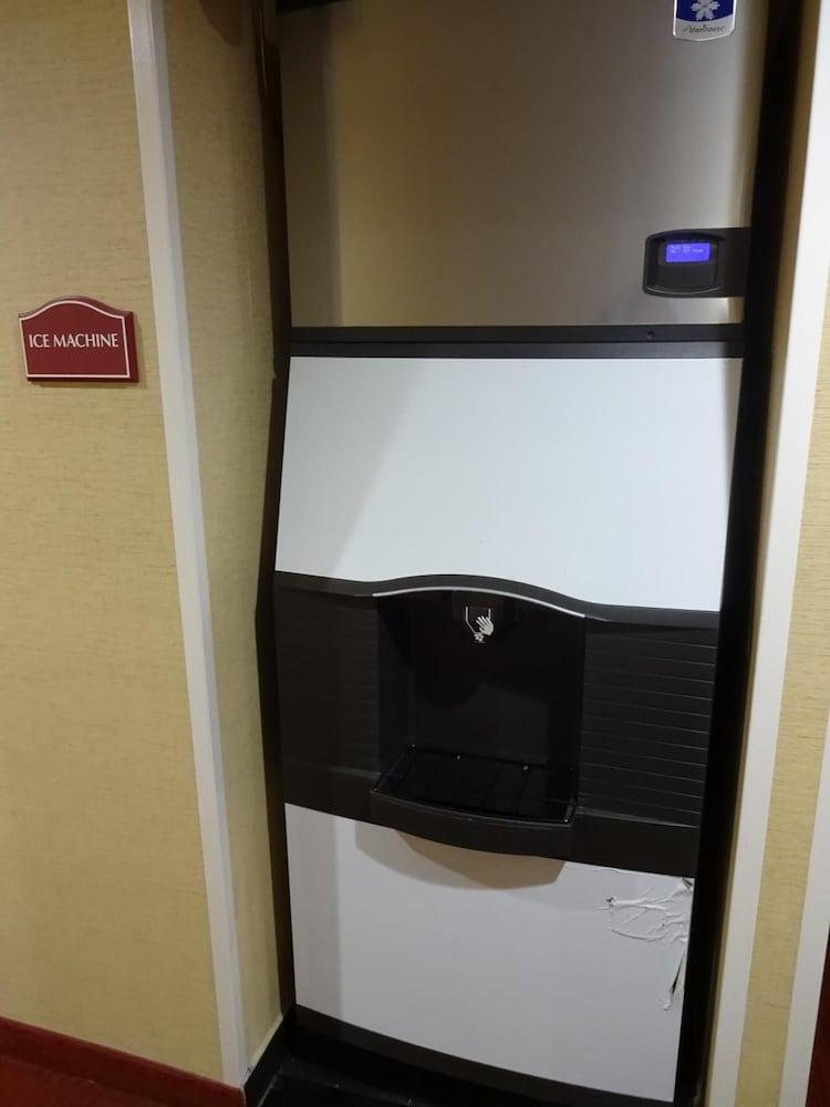 Hotel Bliss photo 21
