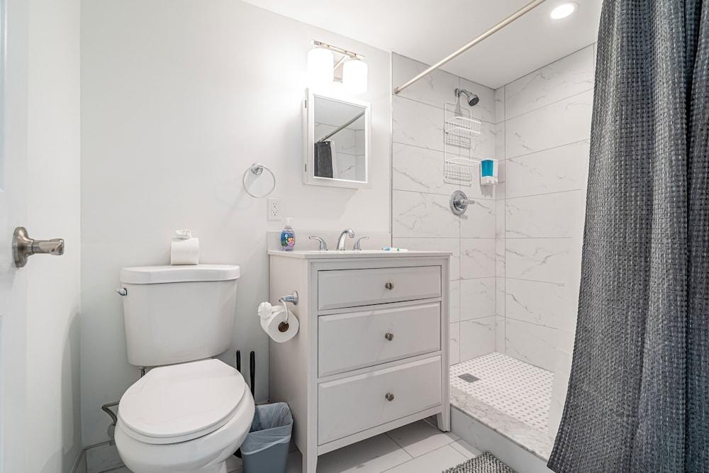 BeachSide 9th Residences photo 51