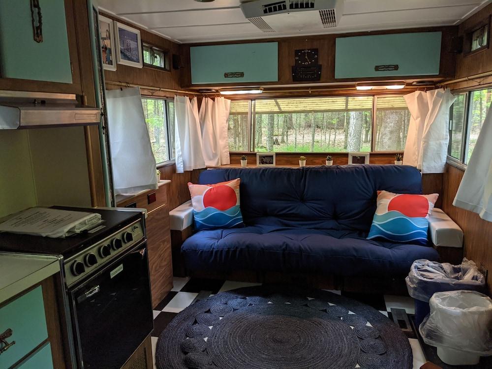 POV Lake Resort & Glamping Campground photo 47