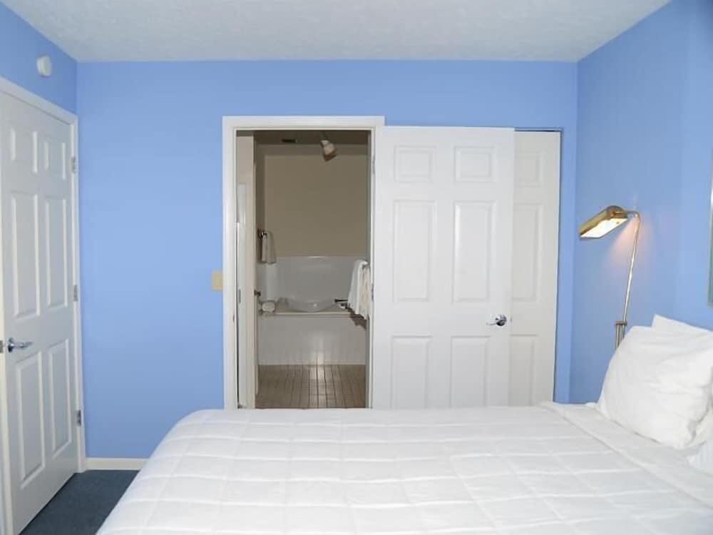 Beach Condominium Hotel photo 94