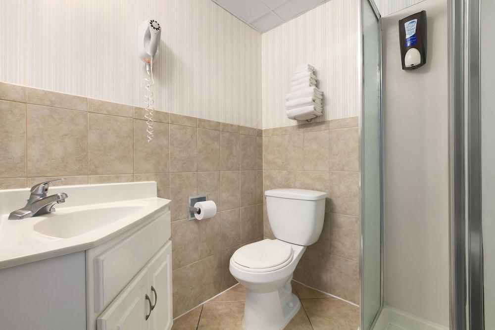 Harrison Hall Hotel photo 55