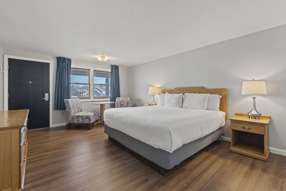 The Mariner Resort photo 34