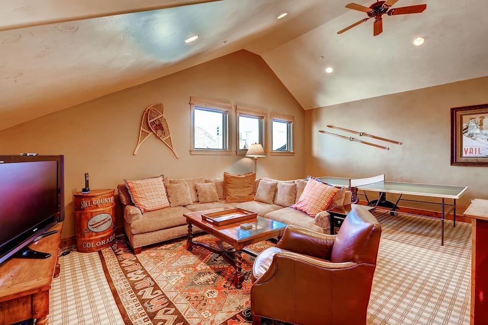 Arrowhead Village, A Vail Resorts Property photo 7