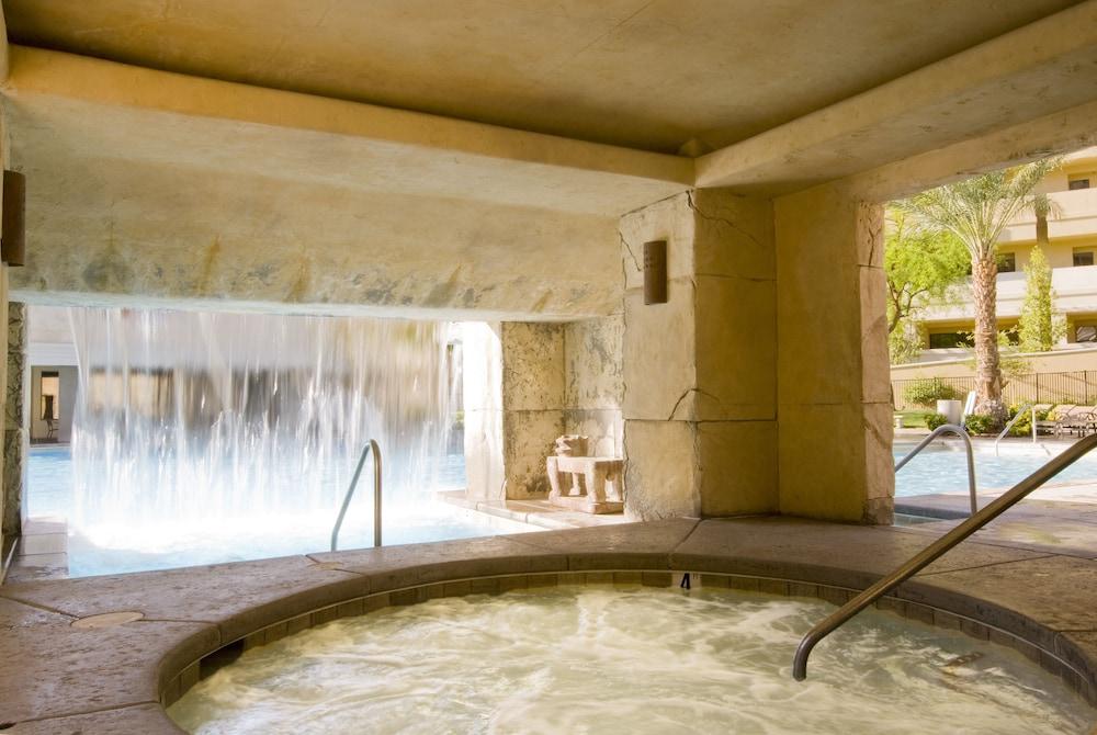 Hilton Vacation Club Cancun Resort Las Vegas photo 5