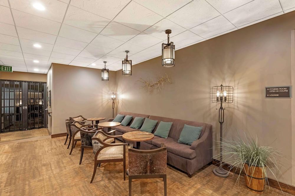 Best Western CottonTree Inn photo 43