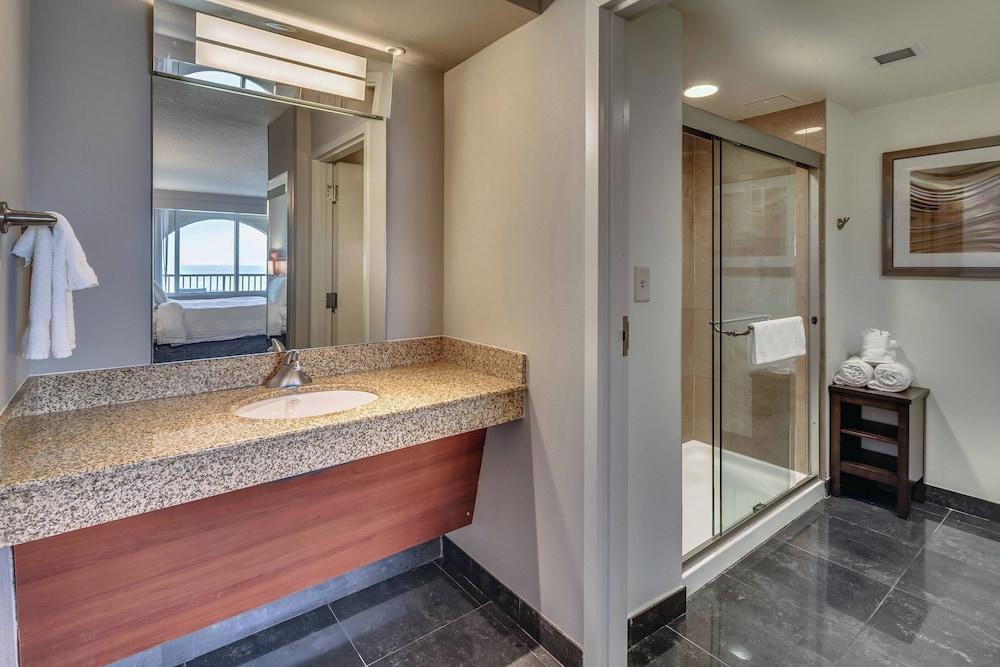 Courtyard by Marriott Jacksonville Beach Oceanfront photo 20