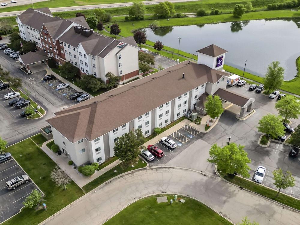 Sleep Inn Naperville - Chicago photo 37