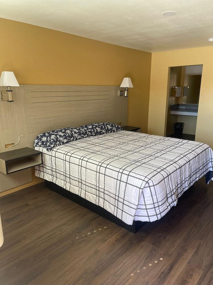 Mt Whitney Motel photo 11