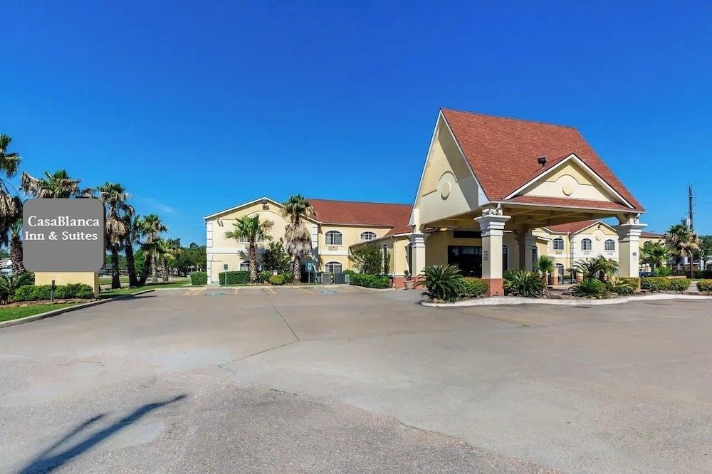 CasaBlanca Inn & Suites Houston photo 1