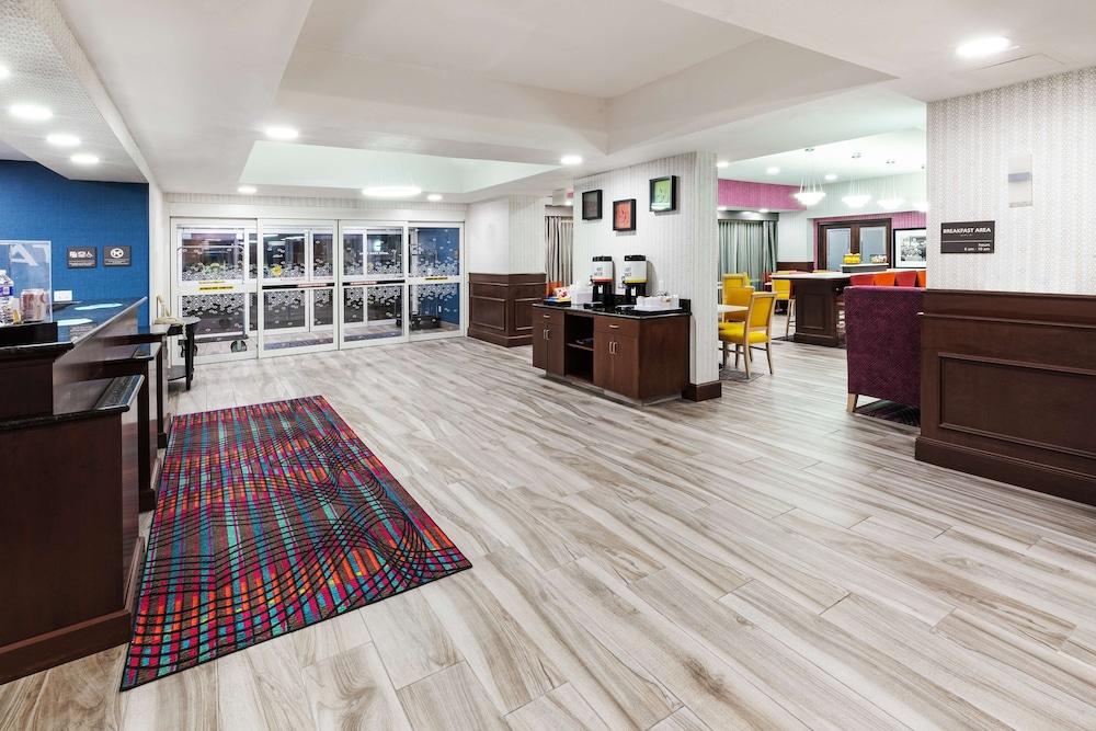 Hampton Inn Miami photo 3