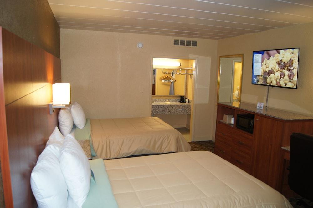 Royal Inn photo 37