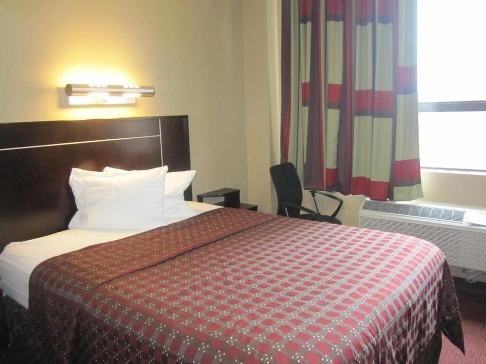 Super Lake Hotel photo 40